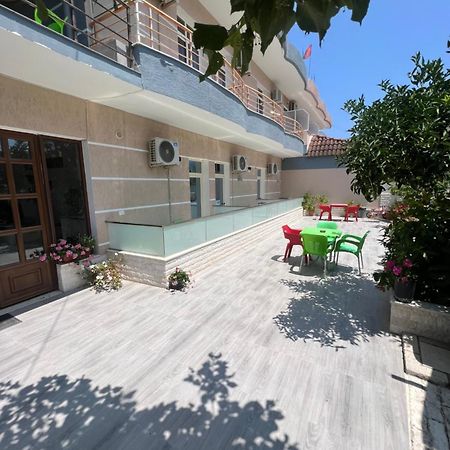 Hotel Villa Flowers Vlorë Exterior foto